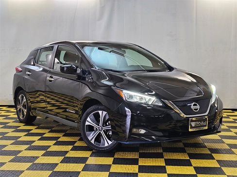 Used 2019 Nissan Leaf SV Plus w/ SV Plus Technology Package image 1