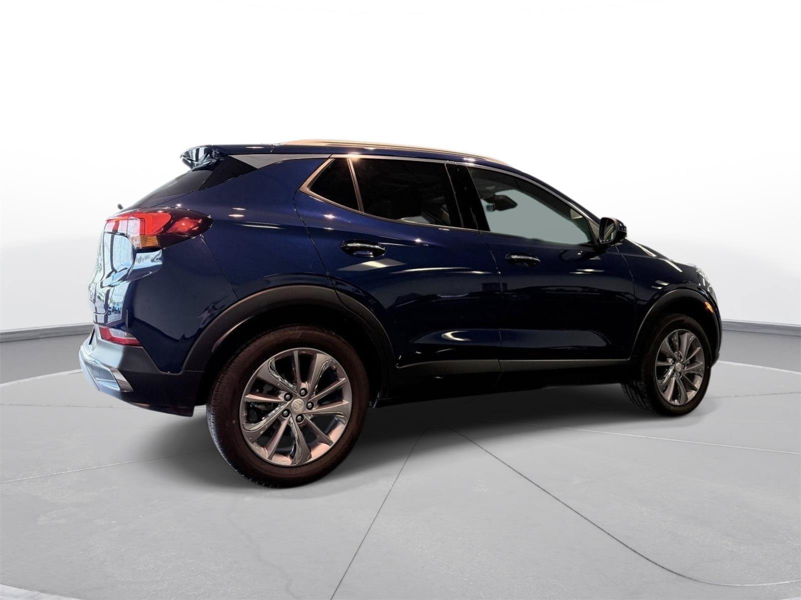 Used 2023 Buick Encore GX Essence w/ Experience Buick Package AWD/4WD image 12