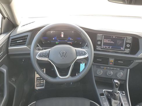 Certified 2024 Volkswagen Jetta Sport FWD image 19
