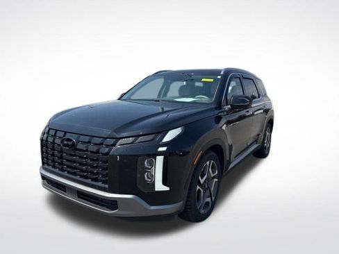 Used 2024 Hyundai Palisade Limited image 1