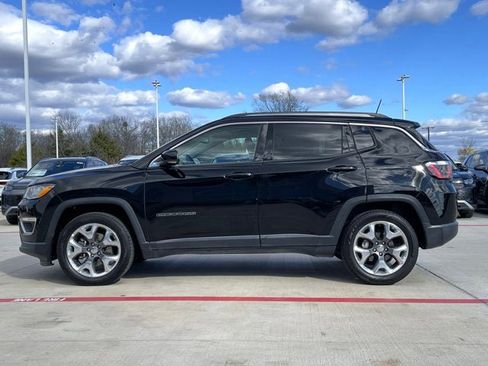 Used 2018 Jeep Compass Limited w/ Navigation Group image 3