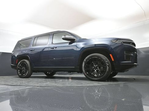 New 2026 Jeep Grand Wagoneer Limited AWD/4WD image 58