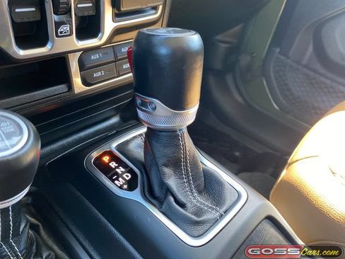 Used 2021 Jeep Wrangler Unlimited Sahara w/ Dual Top Group AWD/4WD image 13