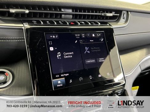 New 2025 Jeep Grand Cherokee Altitude w/ Trailer Tow Package image 35