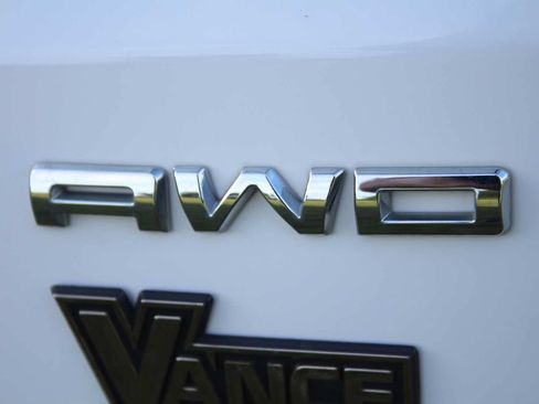 Used 2022 Ford Escape SE w/ Cold Weather Package AWD/4WD image 12