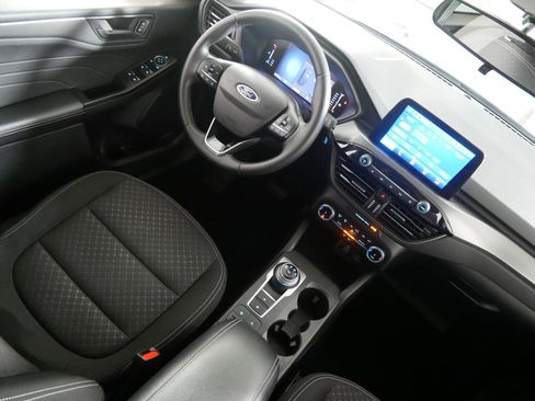 Used 2024 Ford Escape Active image 9