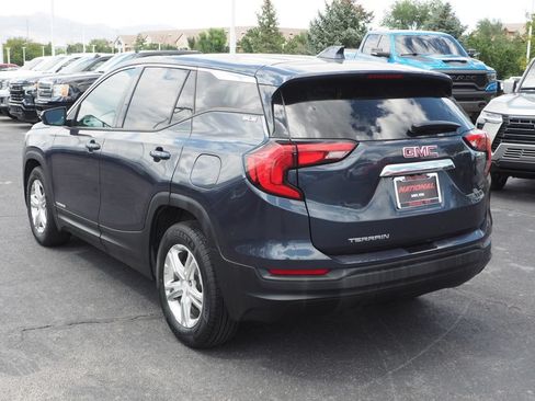 Used 2018 GMC Terrain SLE FWD image 7