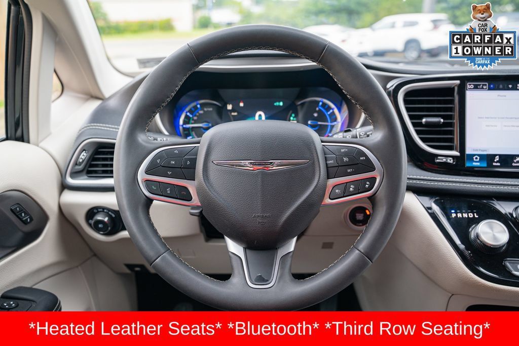 Used 2024 Chrysler Pacifica Limited FWD image 24
