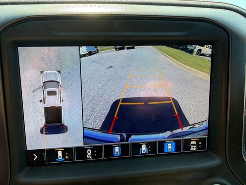 Used 2021 GMC Sierra 1500 AT4 w/ AT4 Value Package image 20