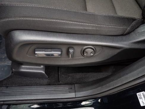 Used 2024 Honda CR-V EX image 17