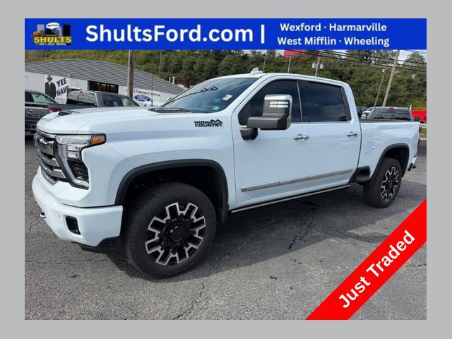 Used 2026 Chevrolet Silverado 2500 High Country w/ High Country Premium Package AWD/4WD image 1