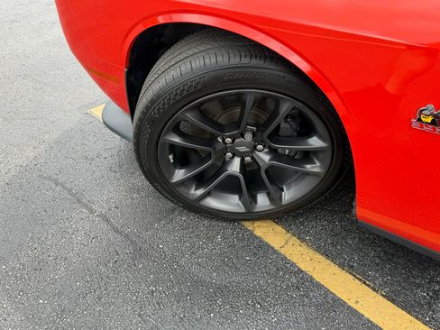 Used 2021 Dodge Challenger R/T Scat Pack w/ Plus Package RWD image 10