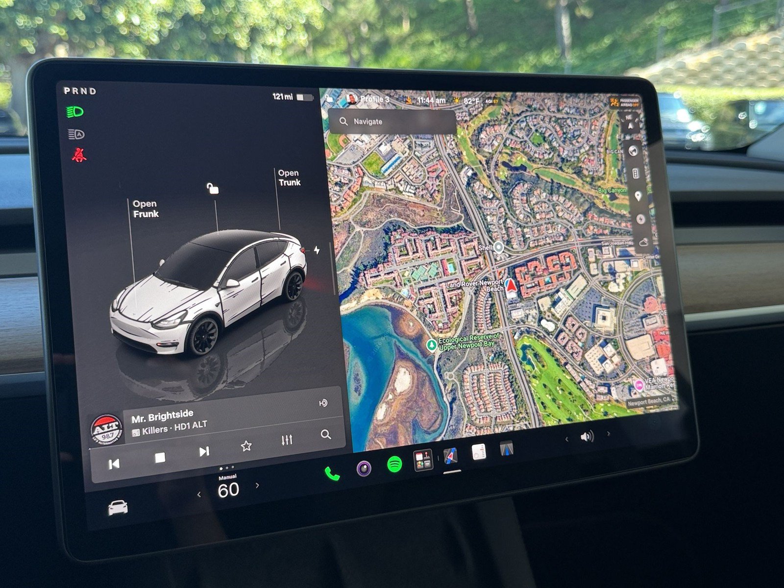 Used 2023 Tesla Model Y Long Range AWD/4WD image 17