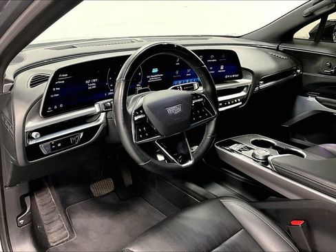 Used 2023 Cadillac Lyriq 2WD image 15