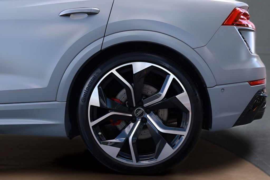 Used 2024 Audi RS Q8 AWD/4WD image 7