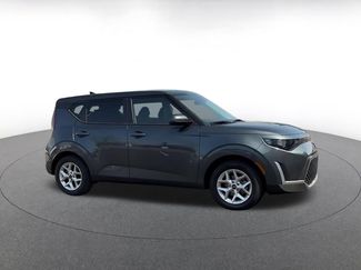 Used 2025 Kia Soul LX w/ LX Technology Package FWD video 2
