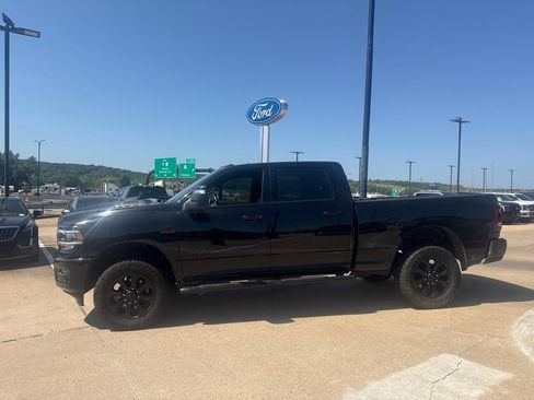 Used 2024 RAM 2500 Laramie w/ Night Edition AWD/4WD image 5