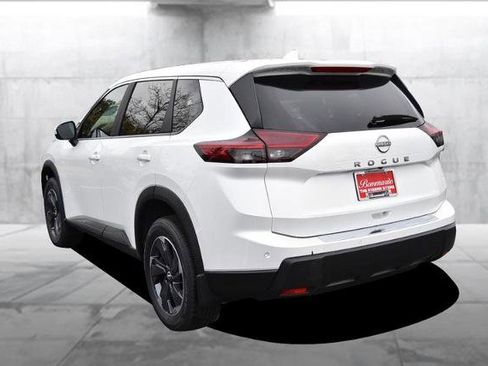 New 2026 Nissan Rogue SV image 7