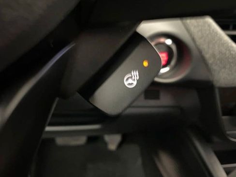 New 2026 Subaru Outback Limited AWD/4WD image 15