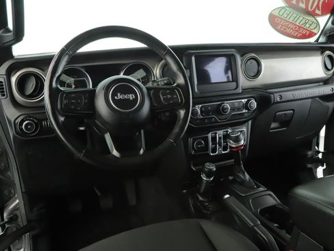 Used 2021 Jeep Wrangler Unlimited Sport image 2