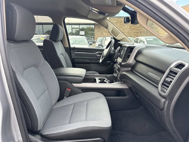 Used 2019 RAM 1500 Big Horn AWD/4WD image 29