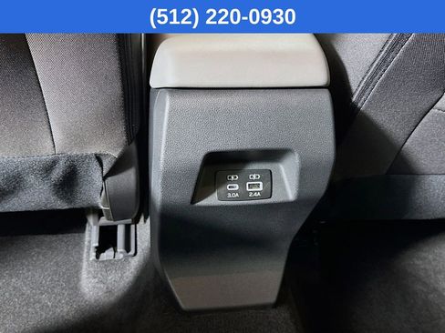 Used 2026 Subaru Crosstrek 2.0i Premium image 31