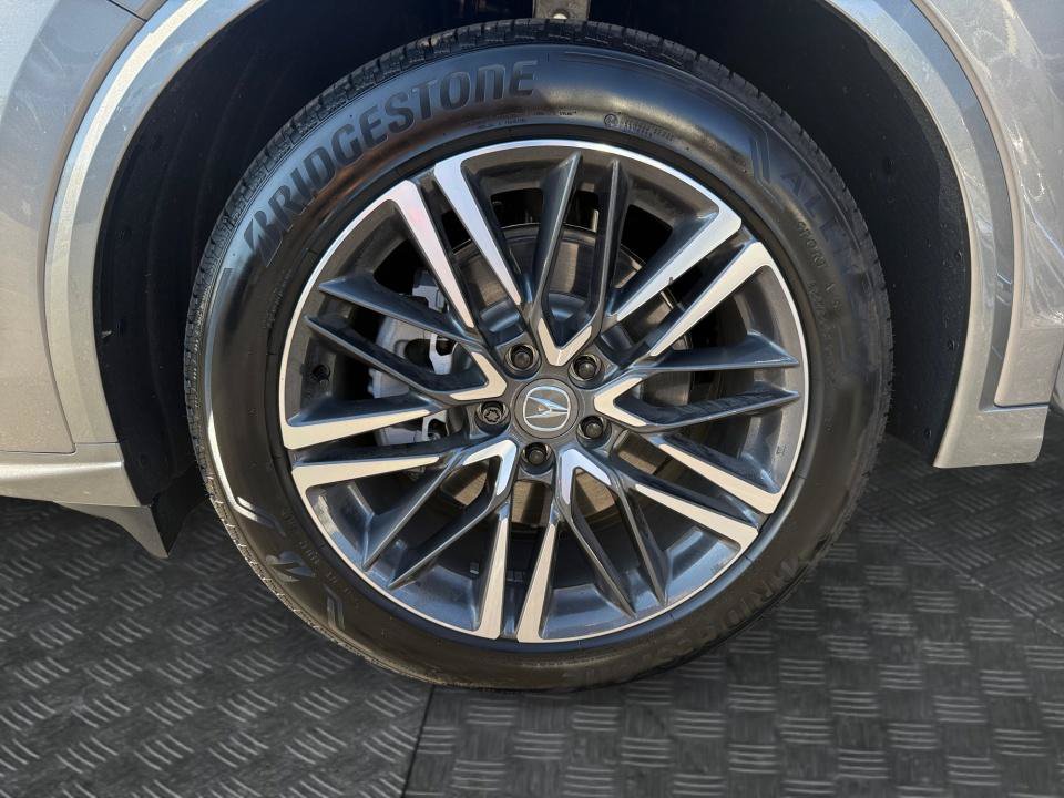 Certified 2026 Acura MDX w/ Advance Package AWD/4WD image 27