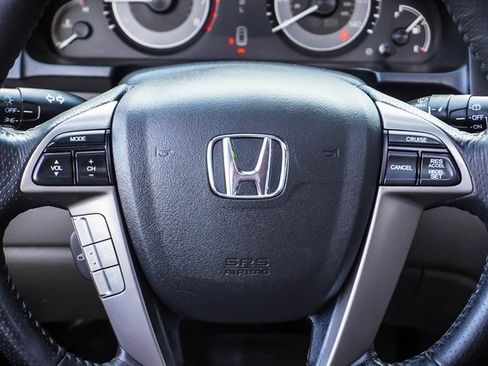 Used 2017 Honda Odyssey EX-L image 13