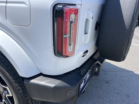 Certified 2023 Ford Bronco Outer Banks AWD/4WD image 12