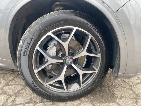 Used 2021 Alfa Romeo Stelvio Ti AWD/4WD image 7
