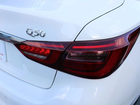 Used 2019 INFINITI Q50 Luxe w/ Essential Package (3.0T Luxe) image 27