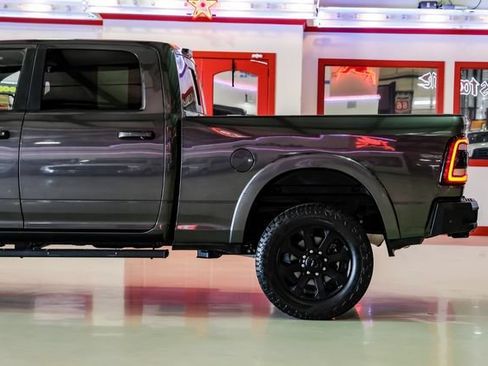 Used 2022 RAM 2500 Laramie w/ Night Edition AWD/4WD image 13