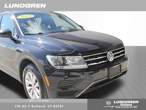 Used 2020 Volkswagen Tiguan S image 46