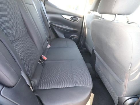 Used 2022 Nissan Rogue Sport S FWD image 22