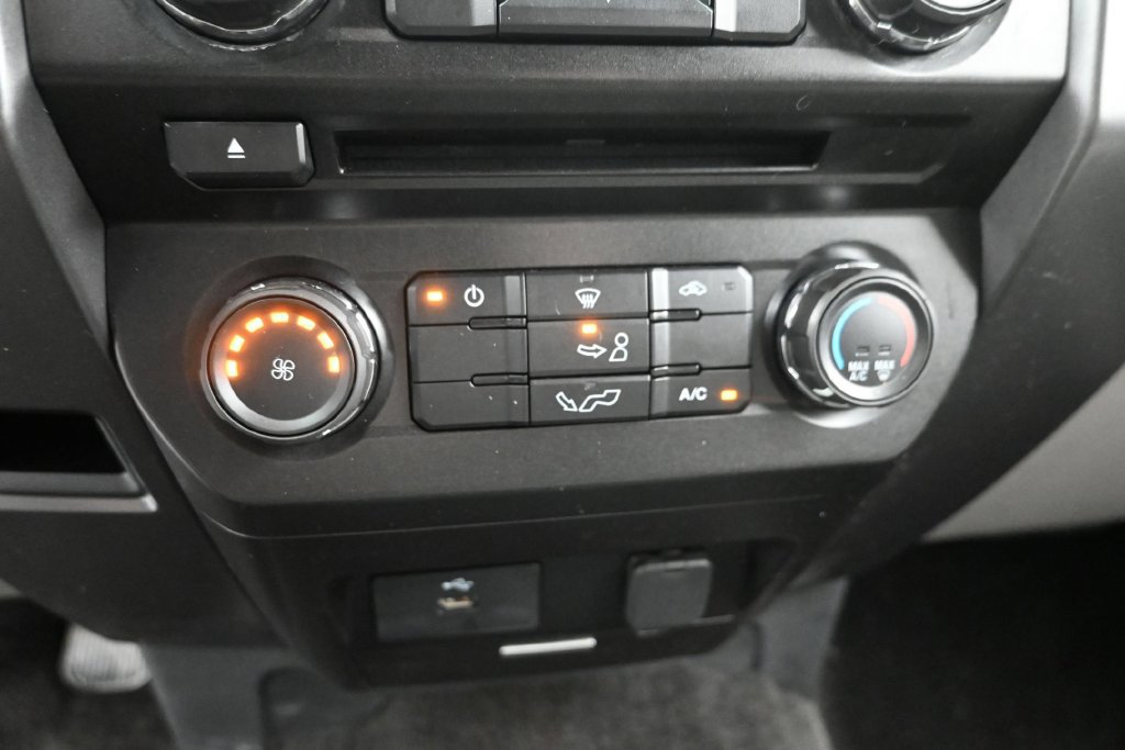 Used 2018 Ford F150 XLT AWD/4WD image 20