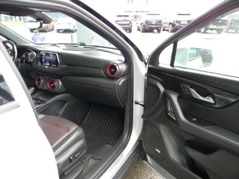 Used 2019 Chevrolet Blazer RS AWD/4WD image 23