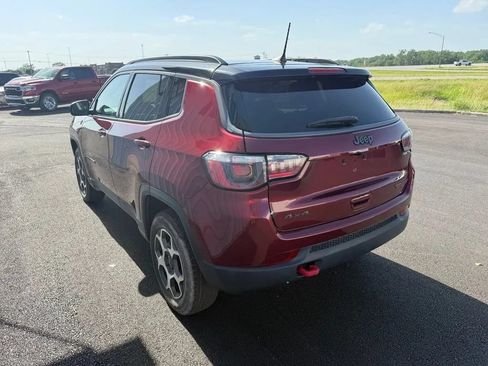 Used 2022 Jeep Compass Trailhawk w/ Sun and Sound Group AWD/4WD image 6