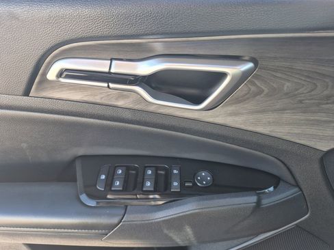 Used 2023 Kia Sportage X-Line w/ X-Line Premium Package image 9