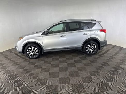 Used 2013 Toyota RAV4 LE AWD/4WD image 8