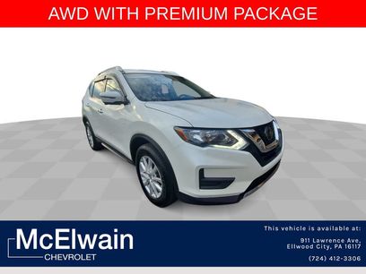 Used 2018 Nissan Rogue SV w/ Premium Package