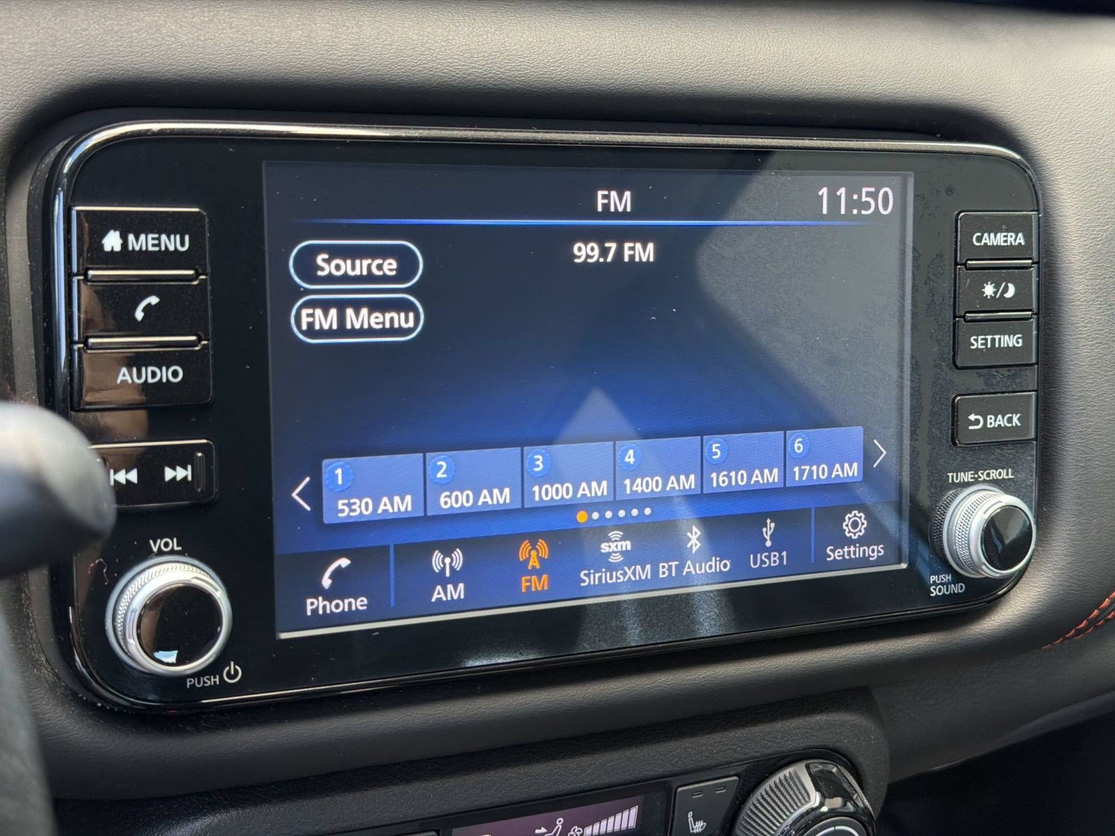 Used 2021 Nissan Kicks SR w/ SR Premium Package FWD image 19