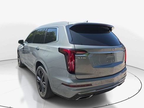 Used 2023 Cadillac XT6 Premium Luxury w/ LPO, Floor Liner Package FWD image 6