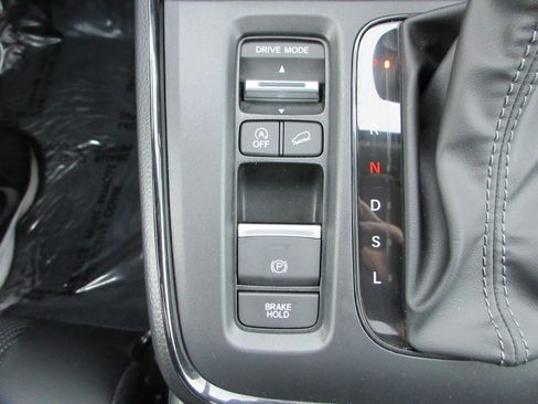 Used 2024 Honda CR-V EX-L image 47