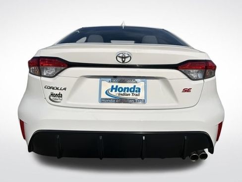 Used 2024 Toyota Corolla SE image 7