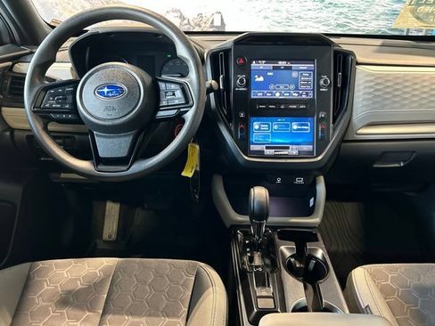 Used 2026 Subaru Forester AWD/4WD image 38