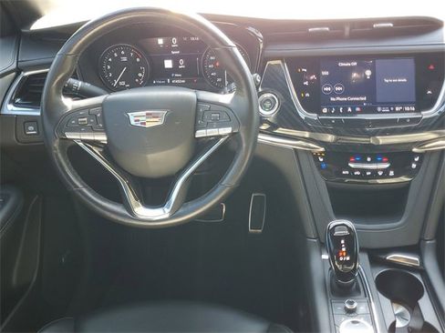 Certified 2023 Cadillac XT6 Premium Luxury w/ Technology Package image 18
