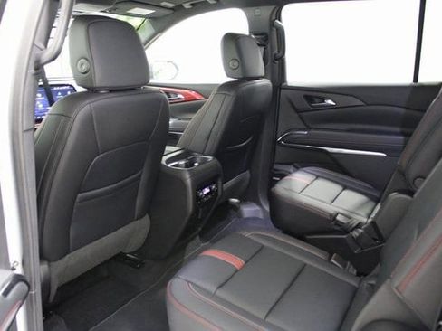 New 2026 Chevrolet Traverse RS image 19