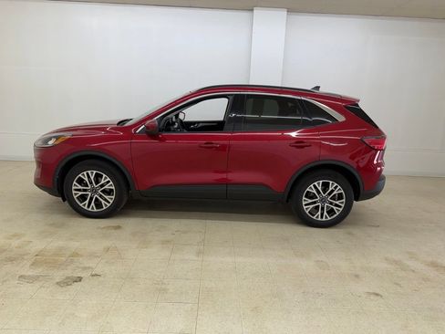 Used 2021 Ford Escape SEL AWD/4WD image 2