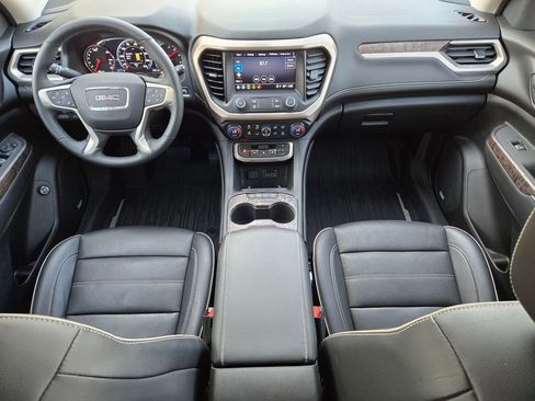 Used 2023 GMC Acadia Denali w/ Denali Ultimate Package image 13