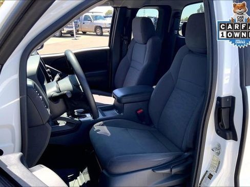 Used 2022 Nissan Frontier S w/ Technology Package RWD image 24